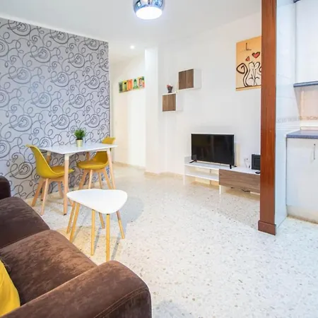 Esencia De Entre La Vina Y El Mercado Cadiz